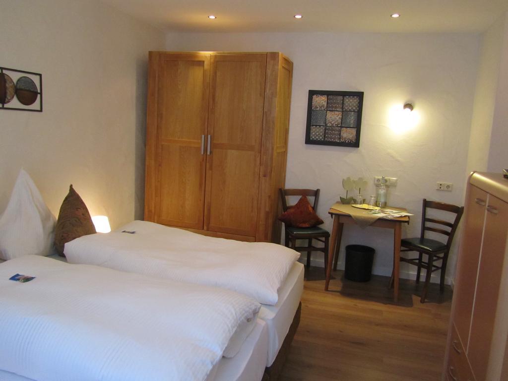 Moselland Hotel Im Enderttal Zum Onkel Willi Commune fusionnée de Cochem-Land Chambre photo